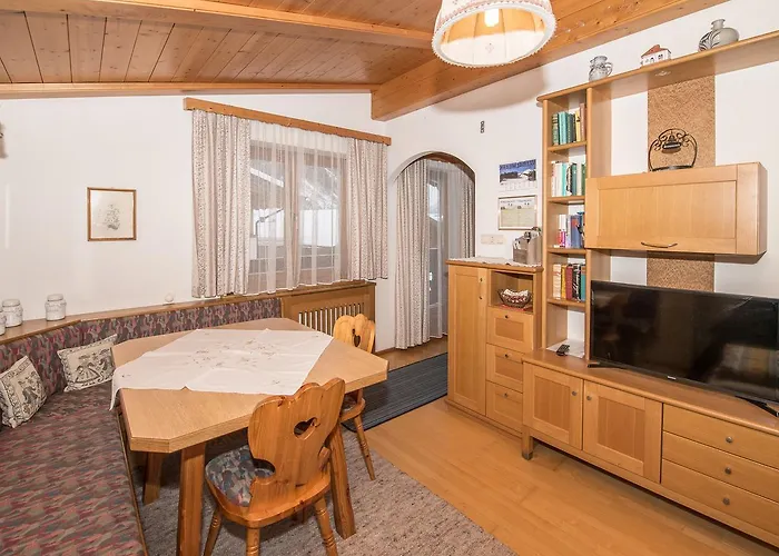 公寓 Landhaus Riess 劳里斯